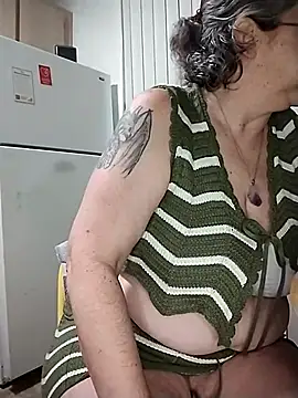 GraceHenderson online show from 02.26.25