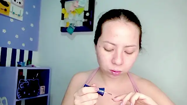 Snapshot of PetiteIvoryQueen19 chatting on 06.20.26 PetiteIvoryQueen19 online show from 06.20.26