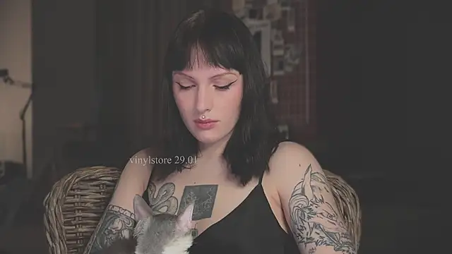 vinylstore online show from 01.29.25