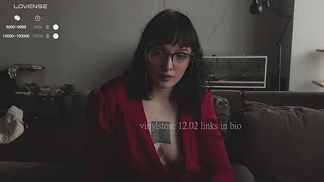 vinylstore online show from 02.12.25