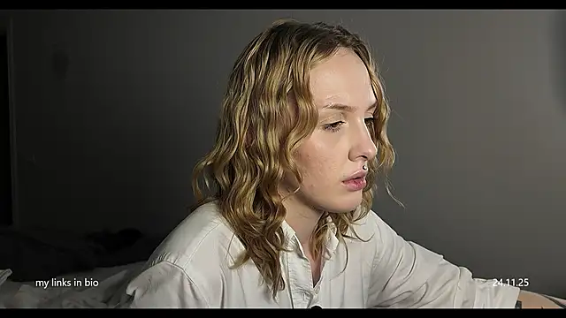 vinylstore online show from 11.24.25