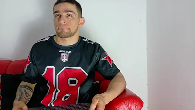 Sexy Alejandro  online show from 11.19.25