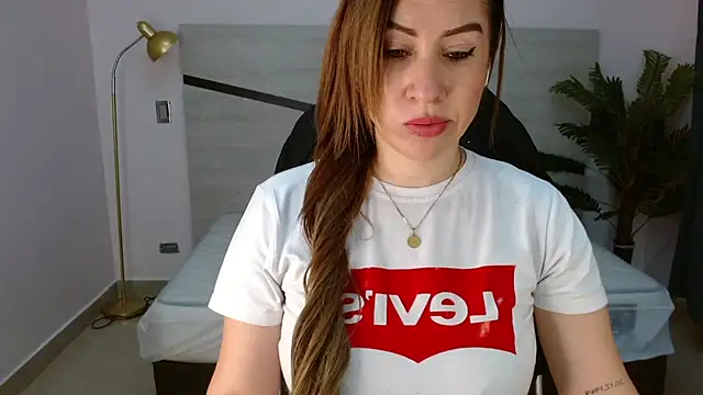 adhara cortez online show from 06.25.26