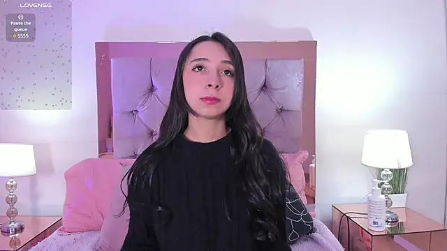 melanie hills online show from 09.16.25