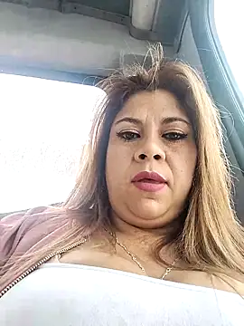 Laura-Hernandez online show from 03.07.25