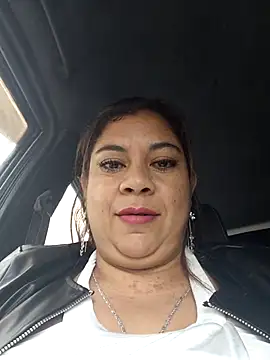 Laura-Hernandez online show from 02.17.26