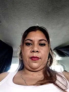 Laura-Hernandez online show from 03.07.26