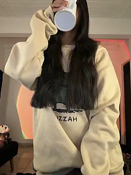 aly golden  online show from 05.25.26