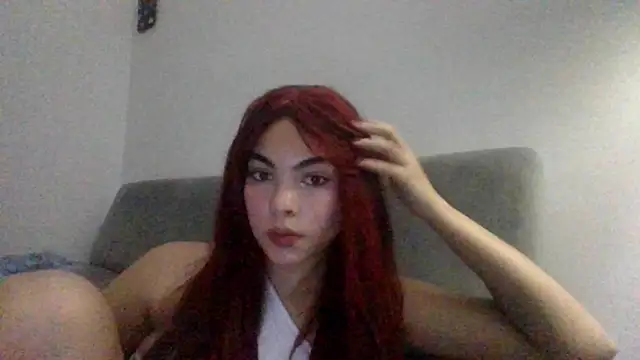 Snapshot of Kiri_Cutee chatting on 12.31.24 Kiri Cutee online show from 12.31.24