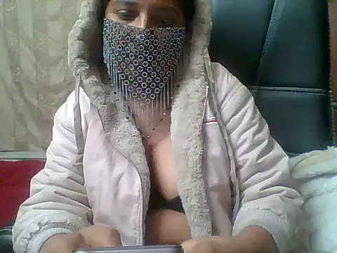 kamayanisingh24 online show from 01.20.25