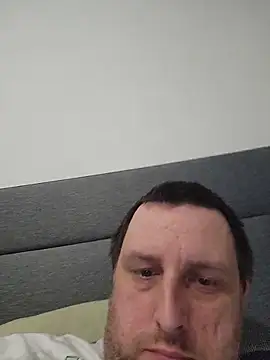 Snapshot of HE-M123 chatting on 06.07.26 HE-M123 online show from 06.07.26