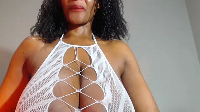 Silkytitss online show from 04.18.26
