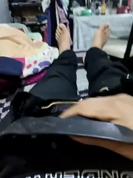 Snapshot of juan56900 chatting on 11.21.25 juan56900 online show from 11.21.25