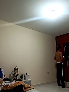 Liam King  online show from 01.15.25