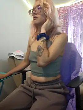 911Calling online show from 02.28.25