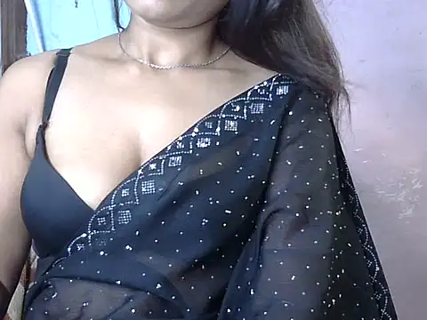 Snapshot of Hot_indiangirl chatting on 09.20.25 Hot indiangirl online show from 09.20.25