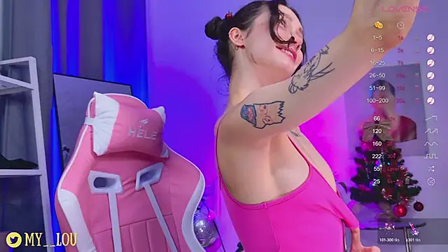 Snapshot of MyLou_ chatting on 02.10.26 MyLou online show from 02.10.26