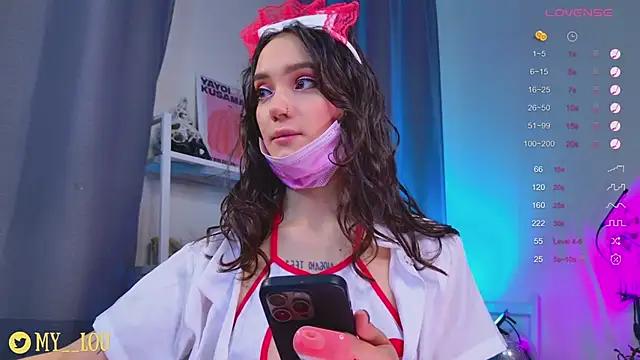 Snapshot of MyLou_ chatting on 02.11.26 MyLou online show from 02.11.26