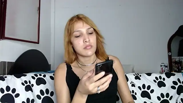 Snapshot of alexandra_lorens chatting on 11.19.25 alexandra lorens online show from 11.19.25