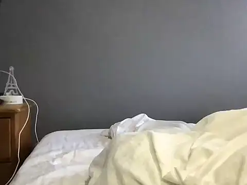 shyfucker23 online show from 01.12.26