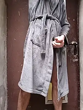 BesterJunge45 online show from 02.24.25