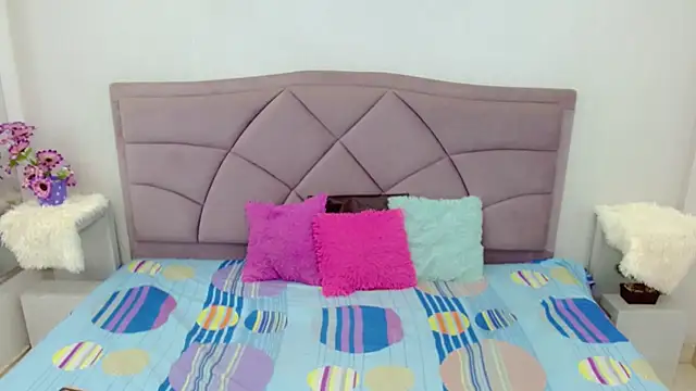 barbara and michell online show from 03.15.25