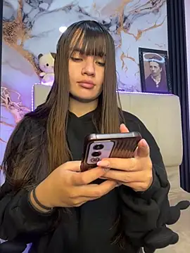 Snapshot of angel_natural chatting on 10.15.25 angel natural online show from 10.15.25