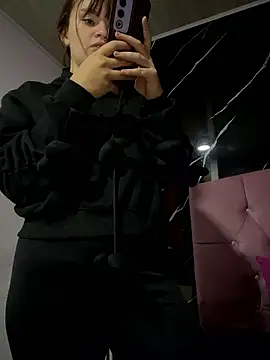 Snapshot of angel_natural chatting on 01.15.26 angel natural online show from 01.15.26