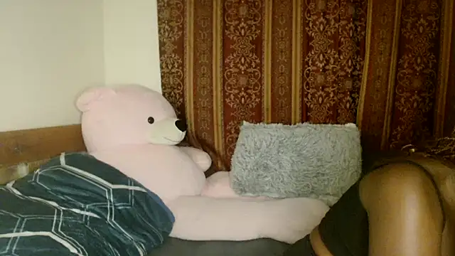 Snapshot of Sexxy_prity25 chatting on 10.10.25 Sexxy prity25 online show from 10.10.25