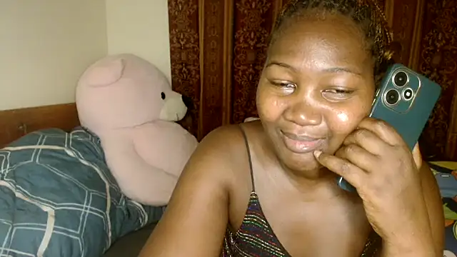 Snapshot of Sexxy_prity25 chatting on 10.14.25 Sexxy prity25 online show from 10.14.25