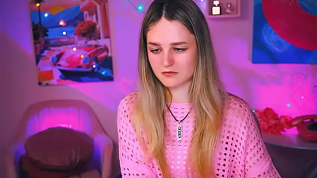 DeboraLarson online show from 12.13.24