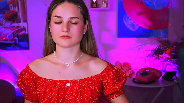 DeboraLarson online show from 01.12.25