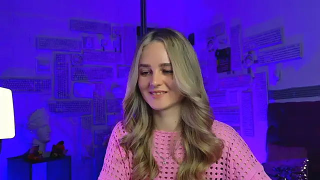 DeboraLarson online show from 03.13.25