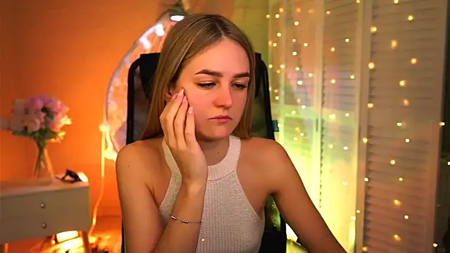 DeboraLarson online show from 03.09.26