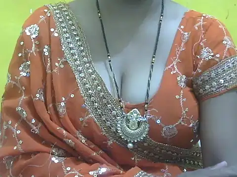 Snapshot of HOT-SEEMAA chatting on 05.15.26 HOT-SEEMAA online show from 05.15.26