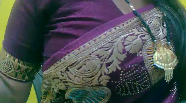 Snapshot of LOVE-SUSHILA chatting on 02.08.25 LOVE-SUSHILA online show from 02.08.25