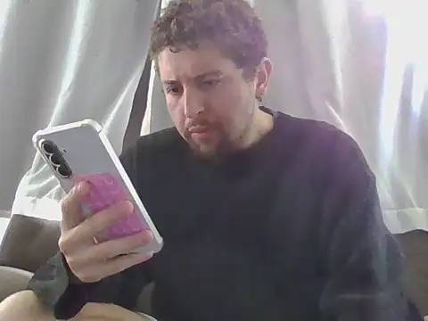 Snapshot of Marcosninfo_ chatting on 07.15.26 Marcosninfo online show from 07.15.26