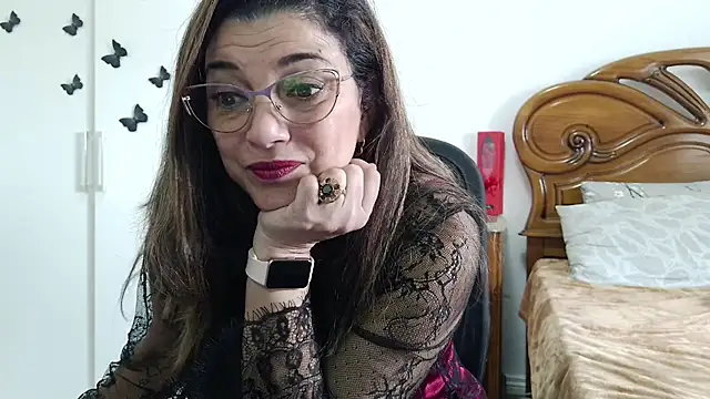 Snapshot of Julie_Boronat26 chatting on 03.03.26 Julie Boronat26 online show from 03.03.26