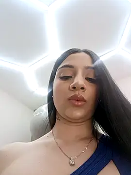 Snapshot of Harper-Avary chatting on 10.07.25 Harper-Avary online show from 10.07.25