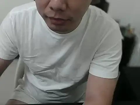 Snapshot of iceeciforfun chatting on 02.01.26 iceeciforfun online show from 02.01.26