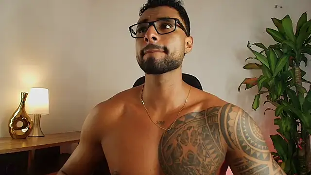 LiamGarcia1 online show from 01.08.26