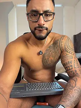 LiamGarcia1 online show from 06.16.26