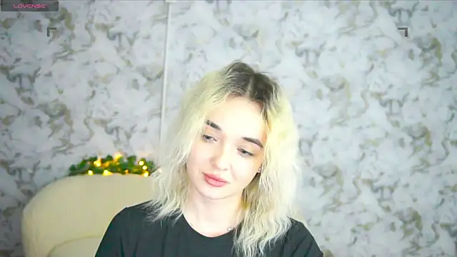 Ashley S online show from 04.21.26