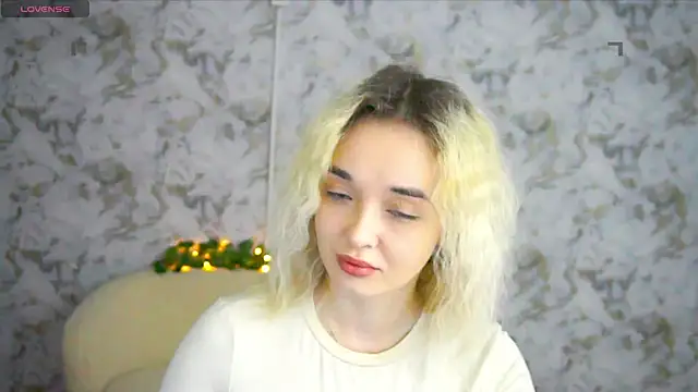 Ashley S online show from 04.28.26