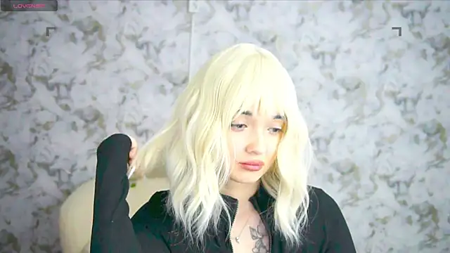 Ashley S online show from 06.08.26