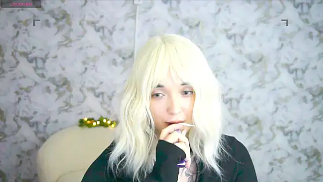 Ashley S online show from 06.11.26
