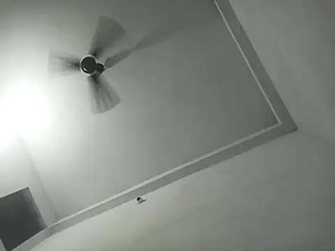 Snapshot of pintuS40 chatting on 01.22.25 pintuS40 online show from 01.22.25