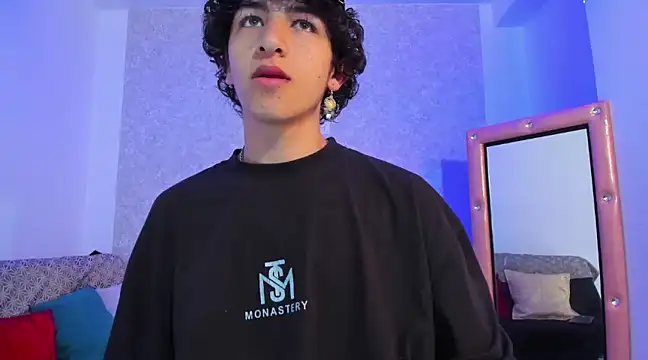 Kerverr  online show from 02.05.25