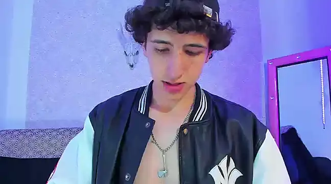 Kerverr  online show from 03.20.25