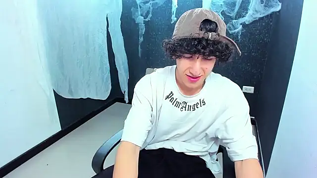 Kerverr  online show from 10.11.25